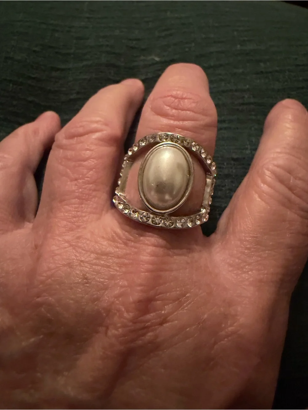 Elegant Silver-Tone Pearl Oval Statement Ring